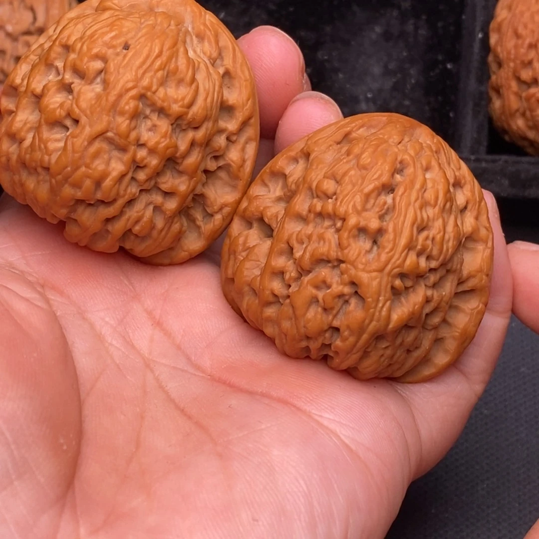 把件文玩核桃秦岭野生核桃