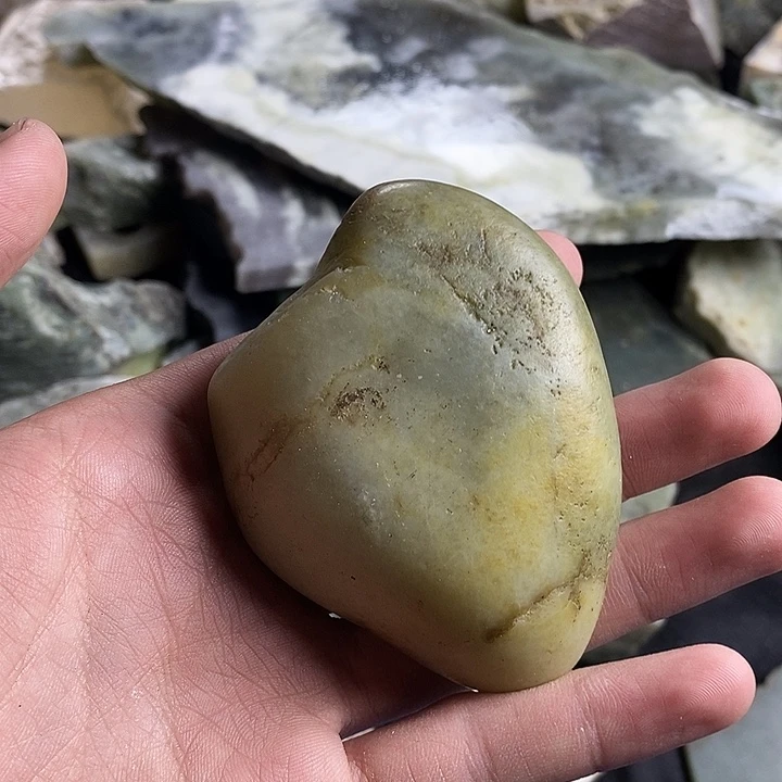 和田玉（糖玉）未镶嵌珠宝半成品