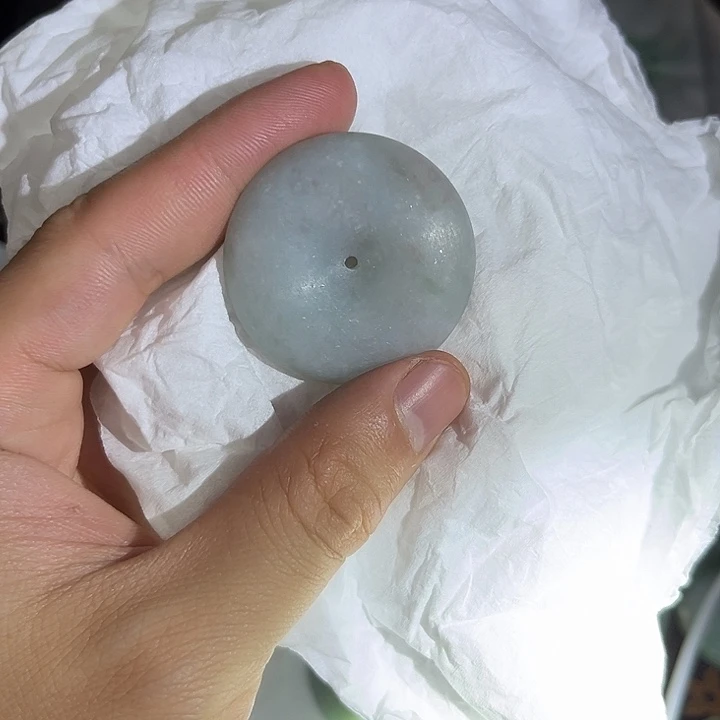未镶嵌定制翡翠带梅花红大扣子