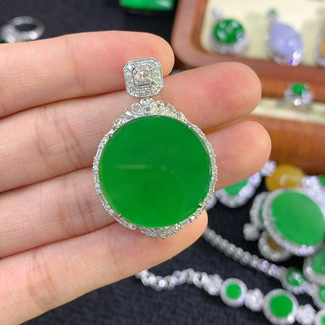 【闪购商品】翡翠18K金镶嵌吊坠(不含链)圆牌