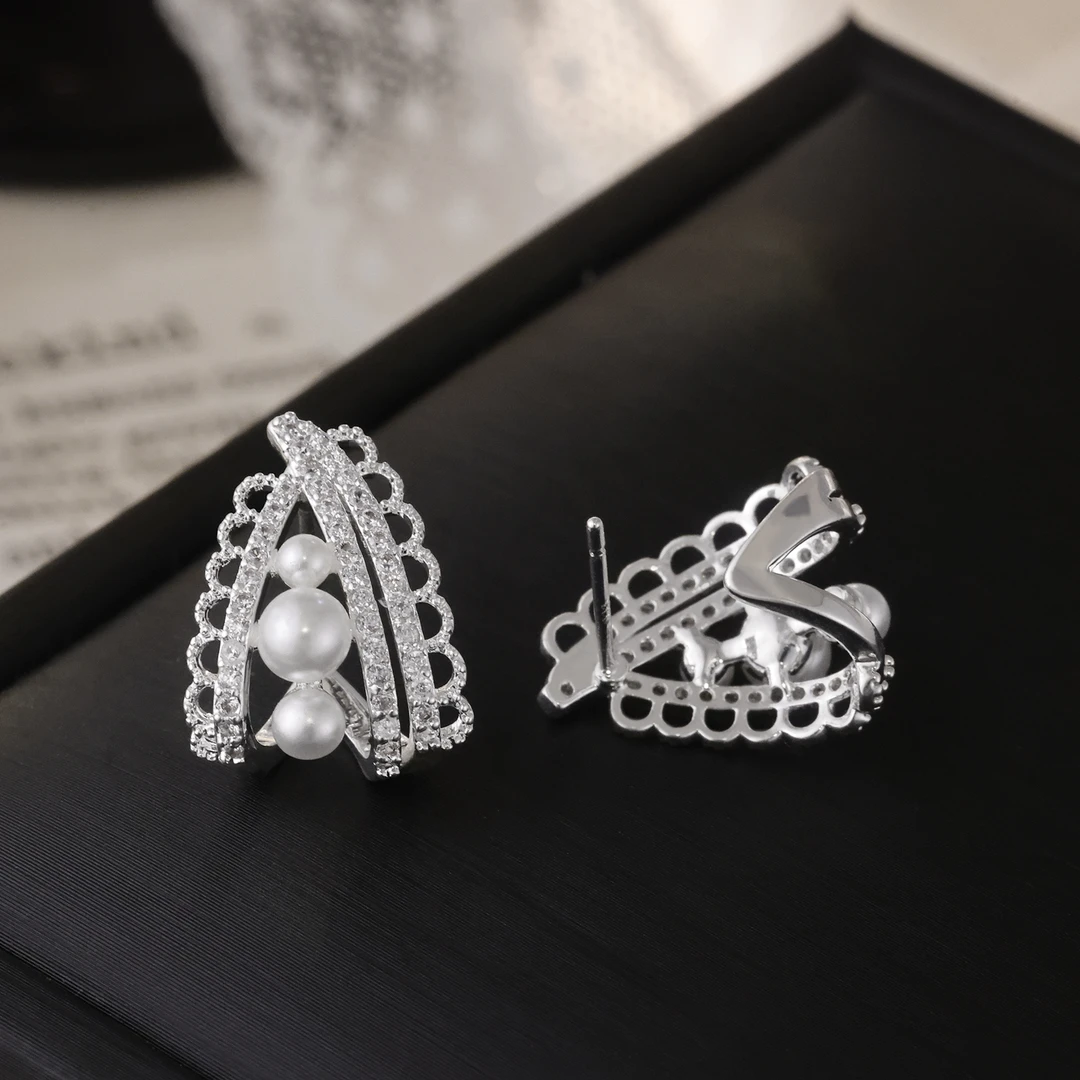 铜合金仿珍珠耳饰 镀银「李白」蕾丝耳钉 法式甜美简约气质时尚高档