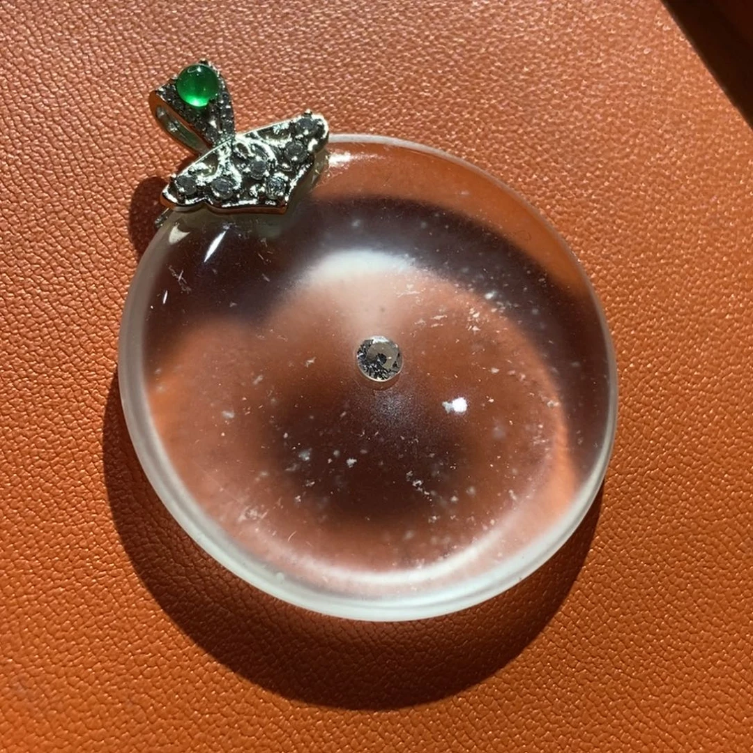 小***？石英质玉银S925镶嵌颈饰