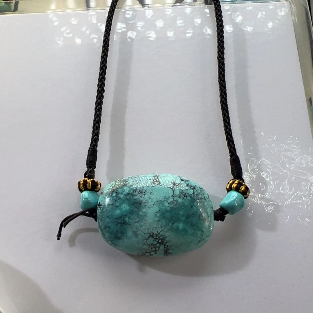 绿松石未镶嵌挂件