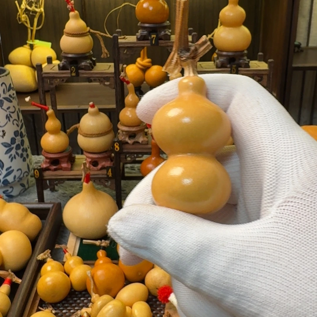 彪***儿木精品小葫芦摆件手把件