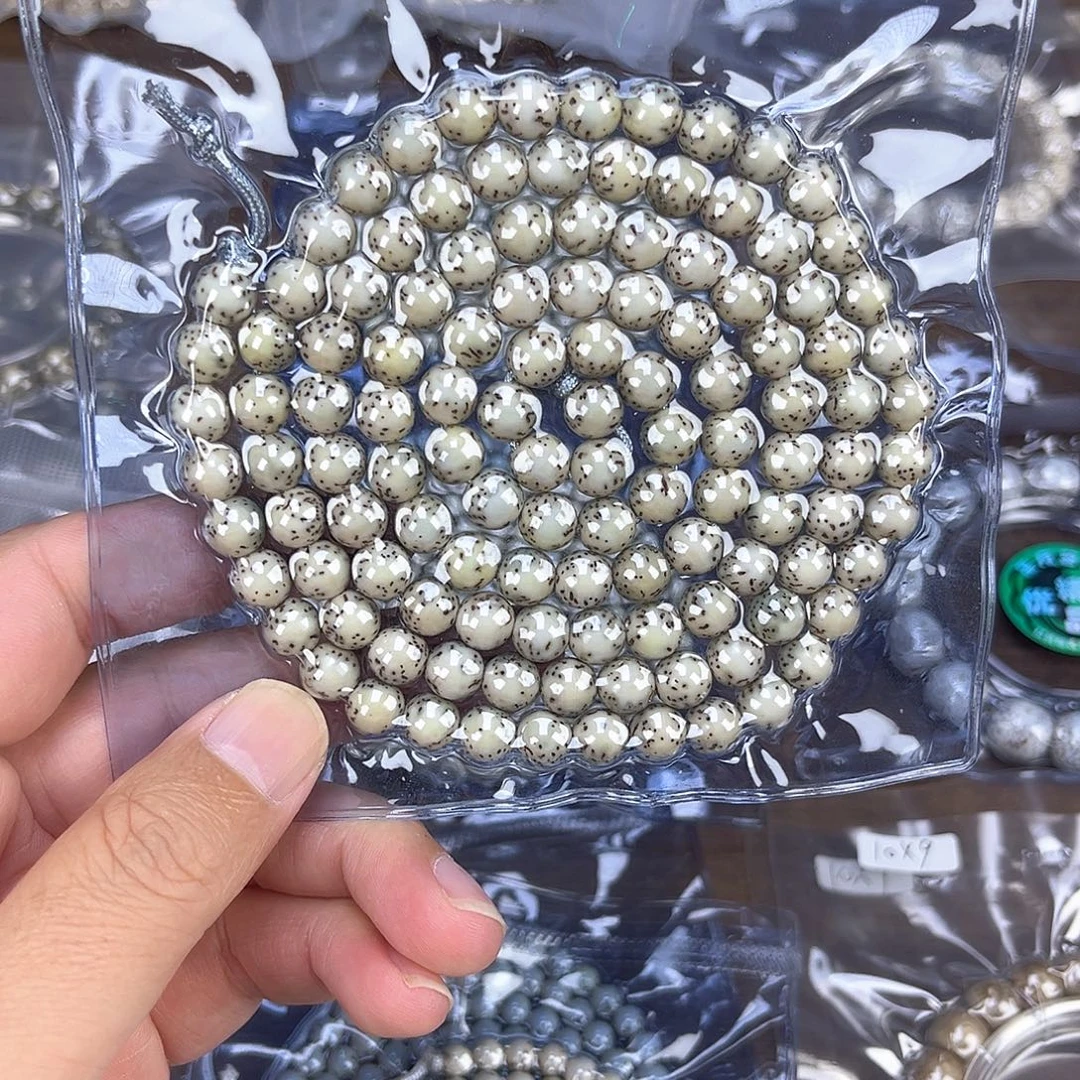 ****⁹吊坠星月菩提糯冰石玉料河豚圆珠卡8