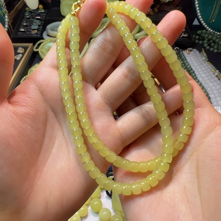 和田玉（黄玉）颈饰未镶嵌