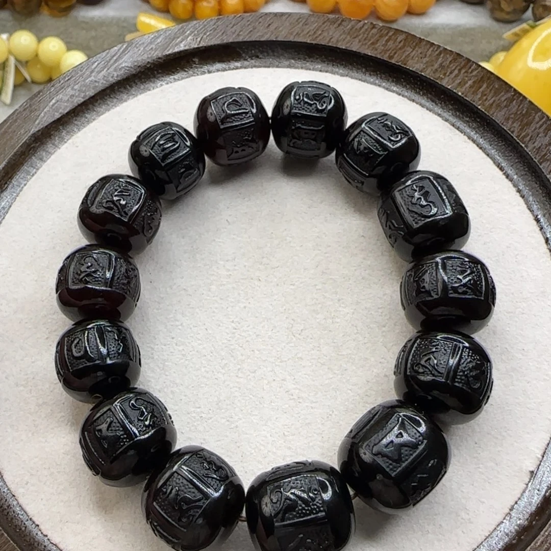 琥珀未镶嵌珠宝奇石16+