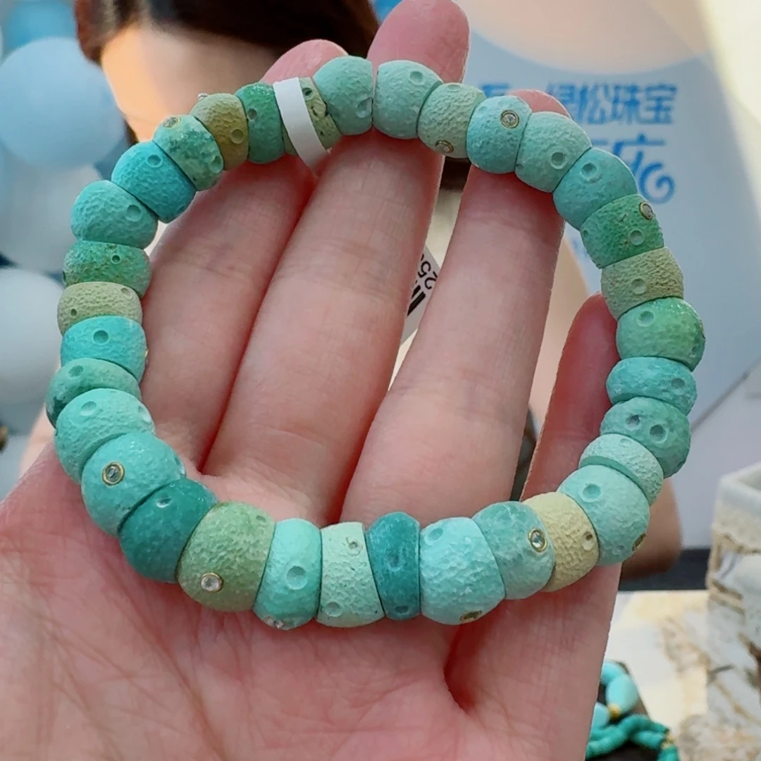 未镶嵌绿松石珠宝奇石