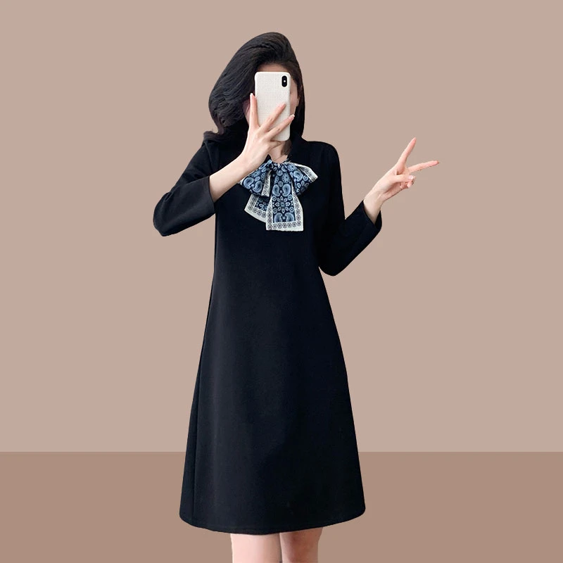 2025秋季时尚新款大码宽松时尚中长裙子遮肉显瘦百搭打底连衣裙女