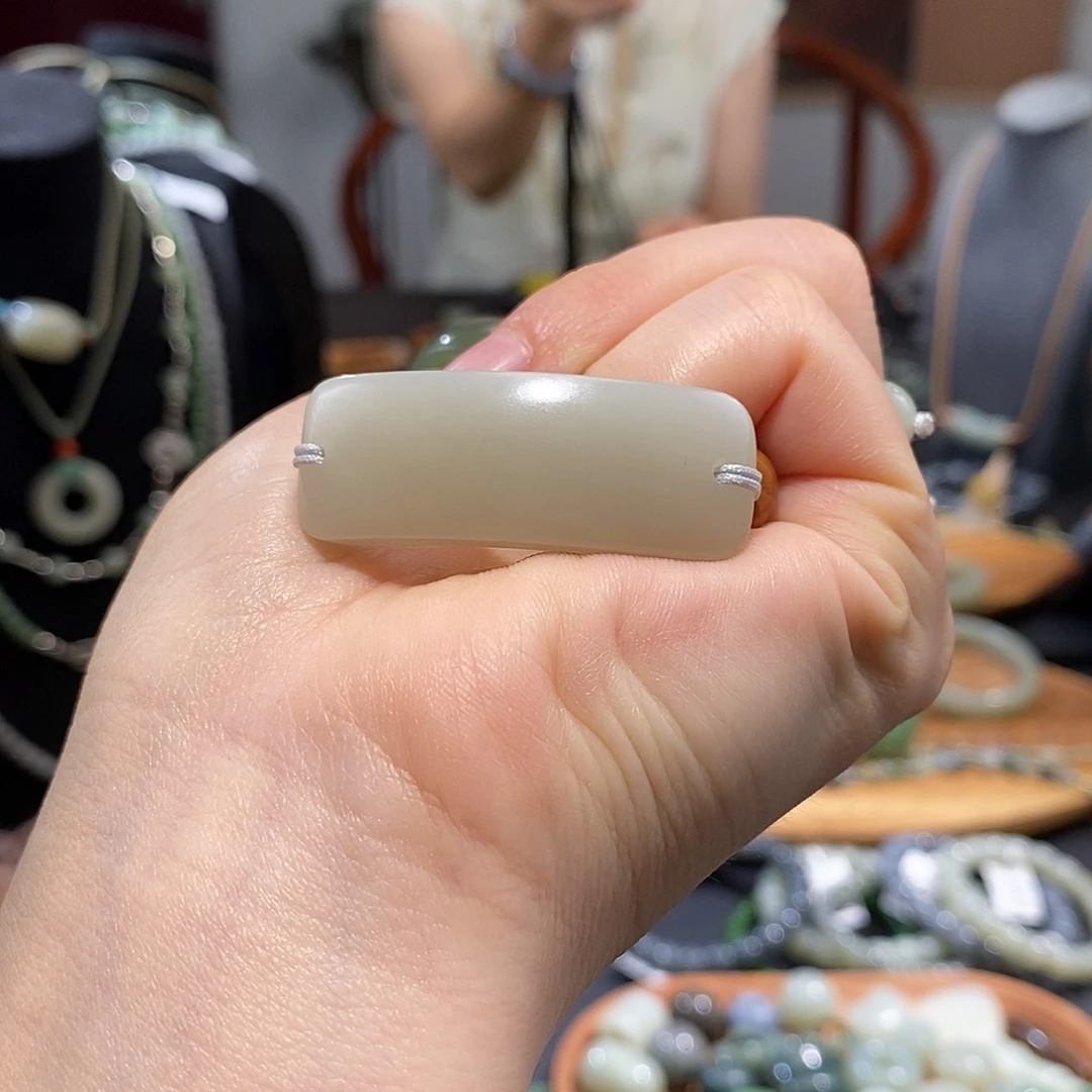 和田玉未镶嵌挂件龍***^