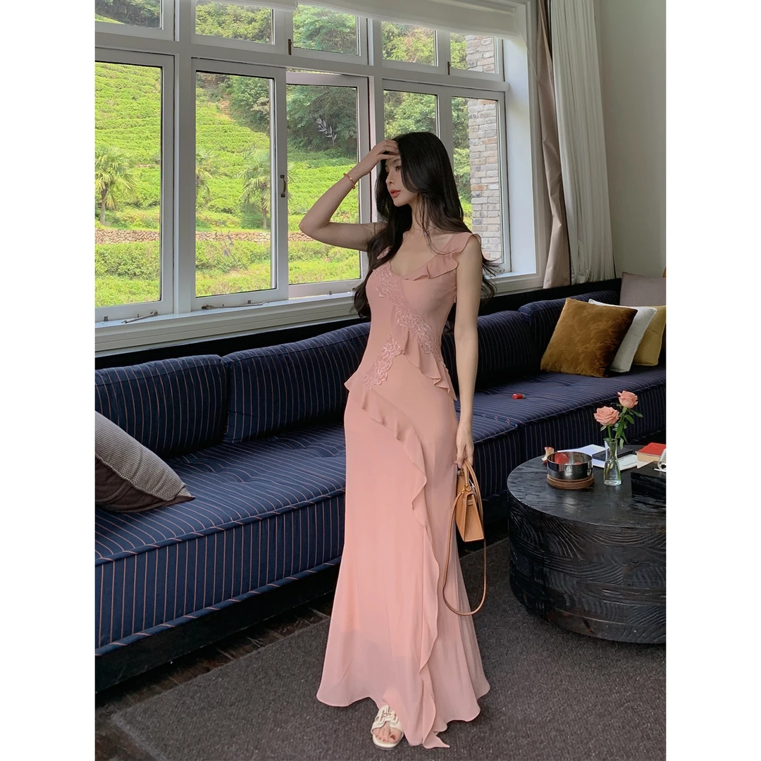 徐琳STUDIO 「粉色芍药」修身斜裁波浪边雪纺鱼尾连衣裙 x250259