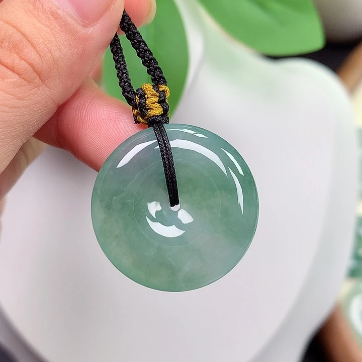 颈饰未镶嵌翡翠平安扣 27x5.6mm