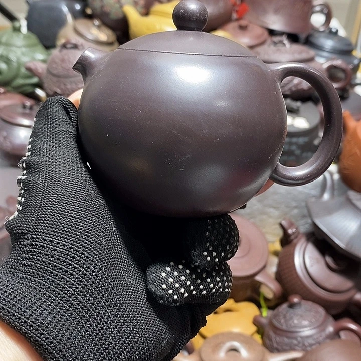 紫砂茶壶微瑕微笑