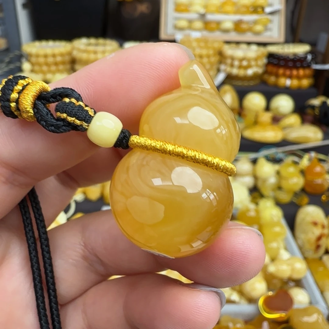 未镶嵌套链琥珀天然俄料蜜蜡葫芦吊坠