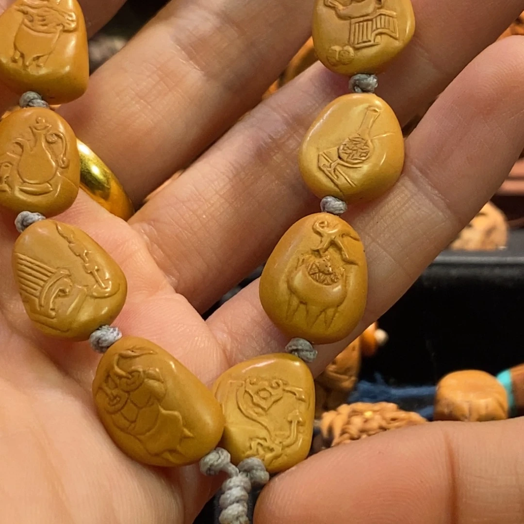 潍坊核雕桃核雕刻清供图