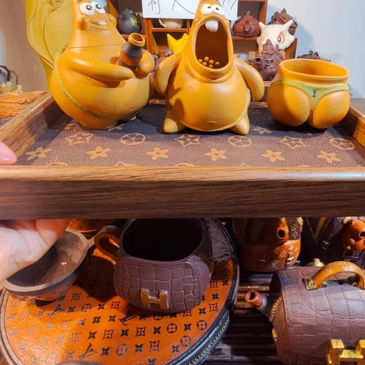 贵***心茶壶拼配泥纯手工制作过程就是