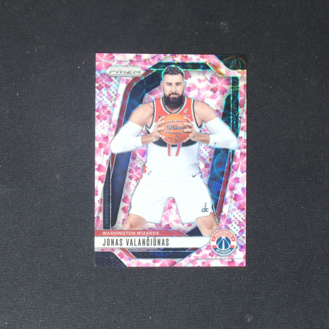 【折射】瓦兰丘纳斯 20编 樱花 国王 帕尼尼NBA国宝手提球星卡