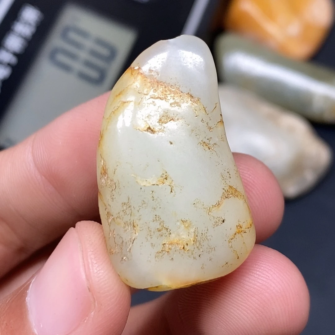 和田玉（糖玉）未镶嵌挂件