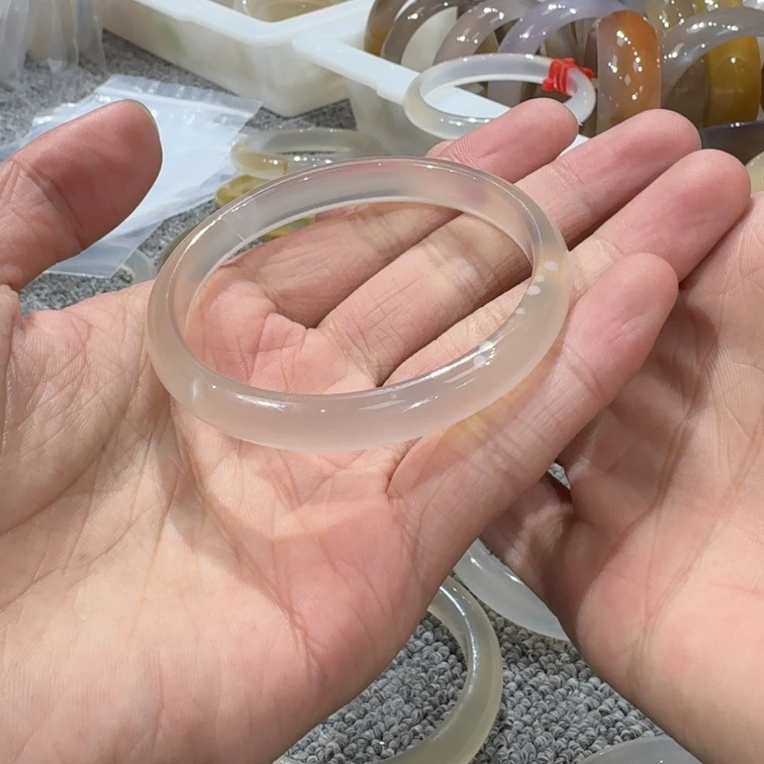 玛瑙/玉髓手镯未镶嵌04