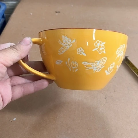 微瑕，不能明火，口径12，高度7黄色