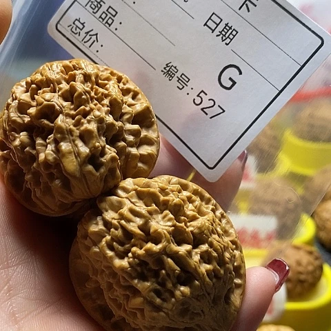 核桃把件大*。自产自销……