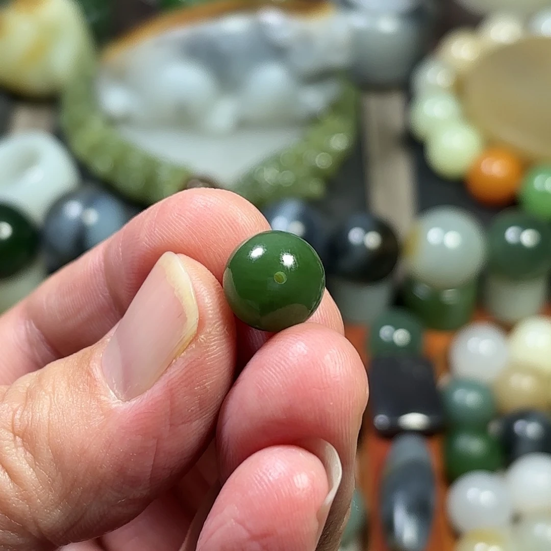 和田玉珠子未镶嵌高****_