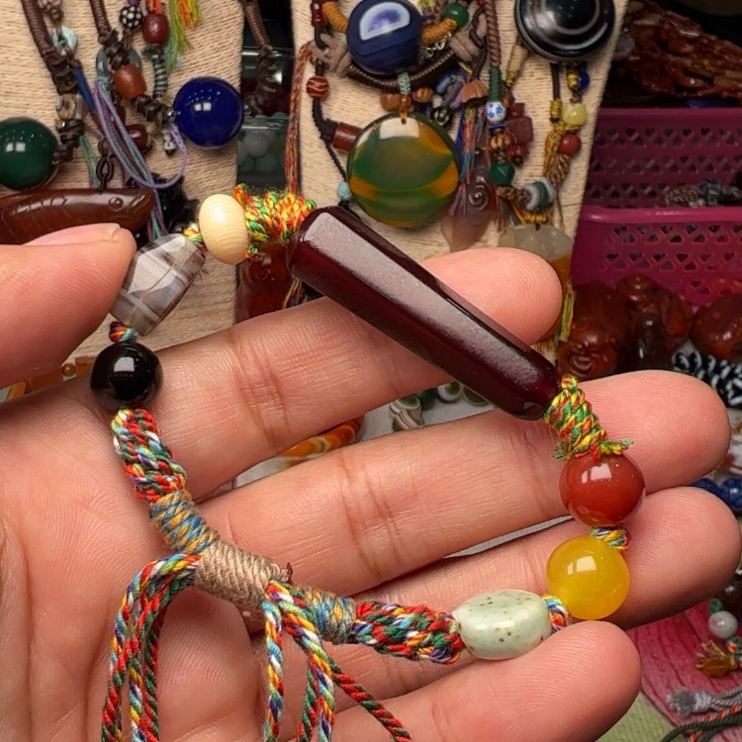 玛瑙/玉髓颈饰未镶嵌