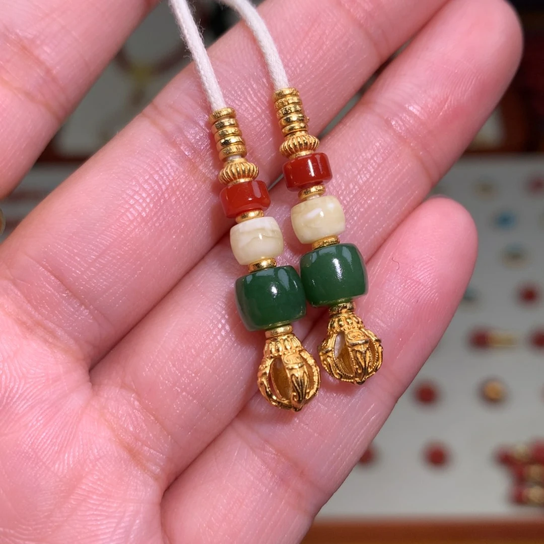 南红玛瑙未镶嵌颈饰