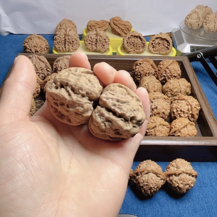 把件文玩核桃蛤蟆头