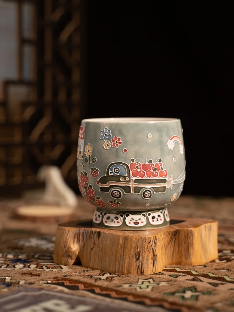 上禾下皿 | 满绘灰色苹果车气球带足蛋杯