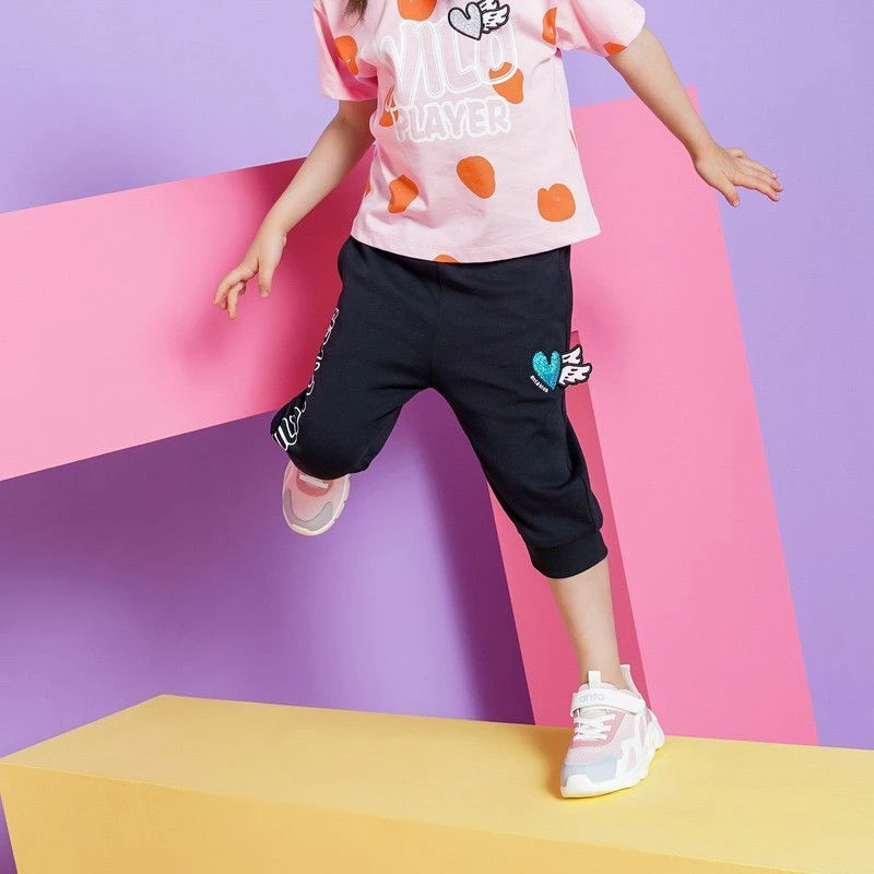 安踏儿童女小童夏季薄外套印花针织休闲卫裤运动童装女童裤子夏装