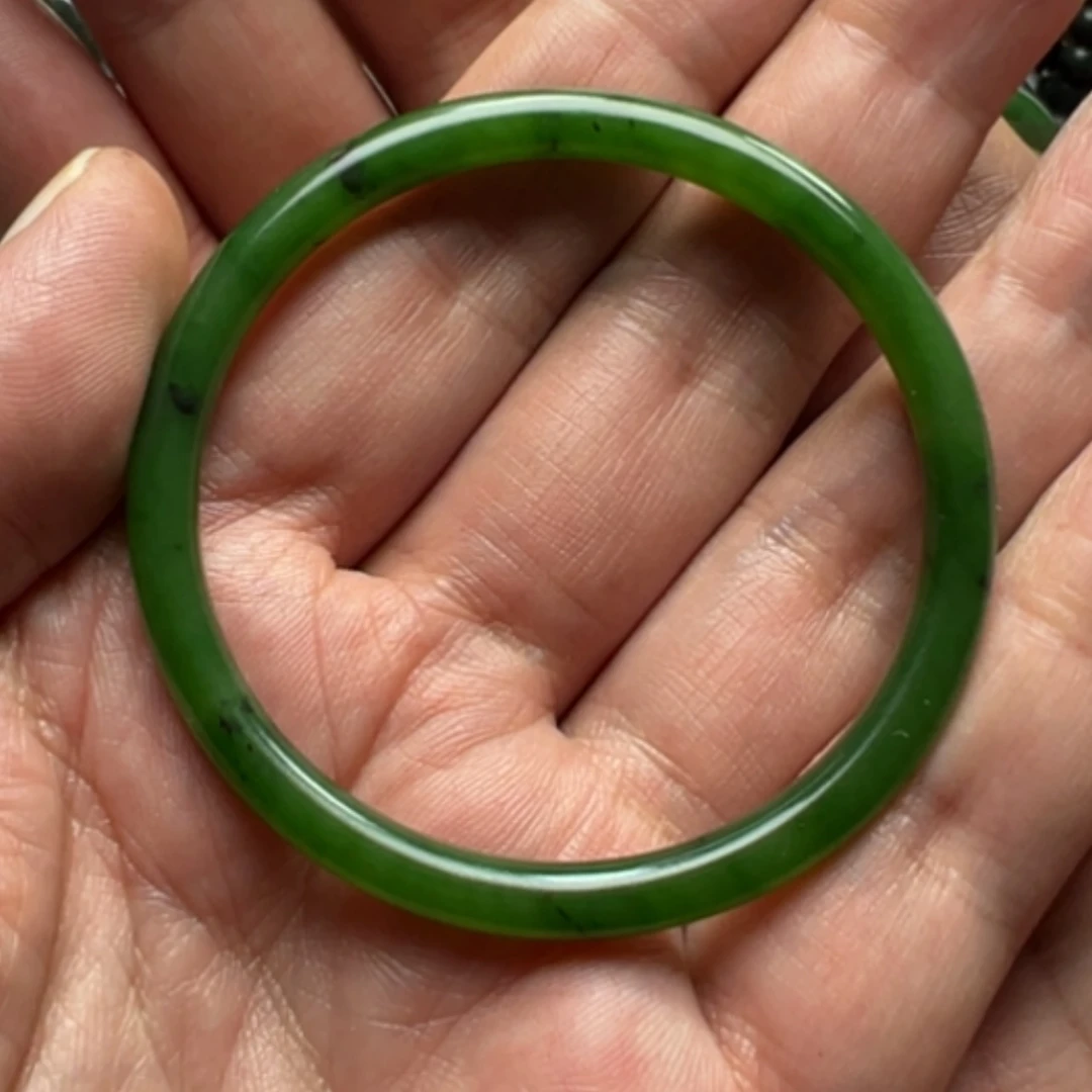 【闪购商品】未镶嵌手镯和田玉（碧玉）佳*张