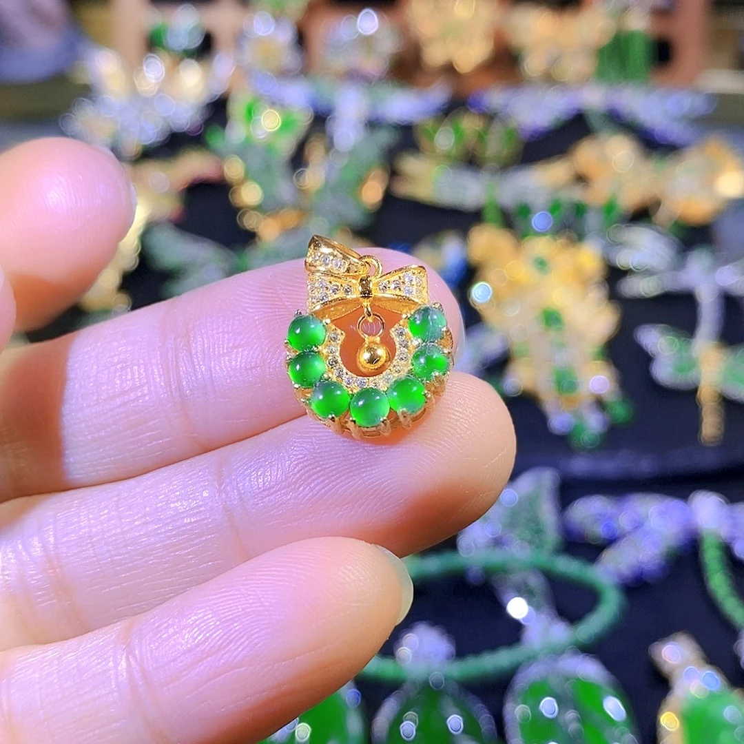 颈饰银S925镶嵌翡翠