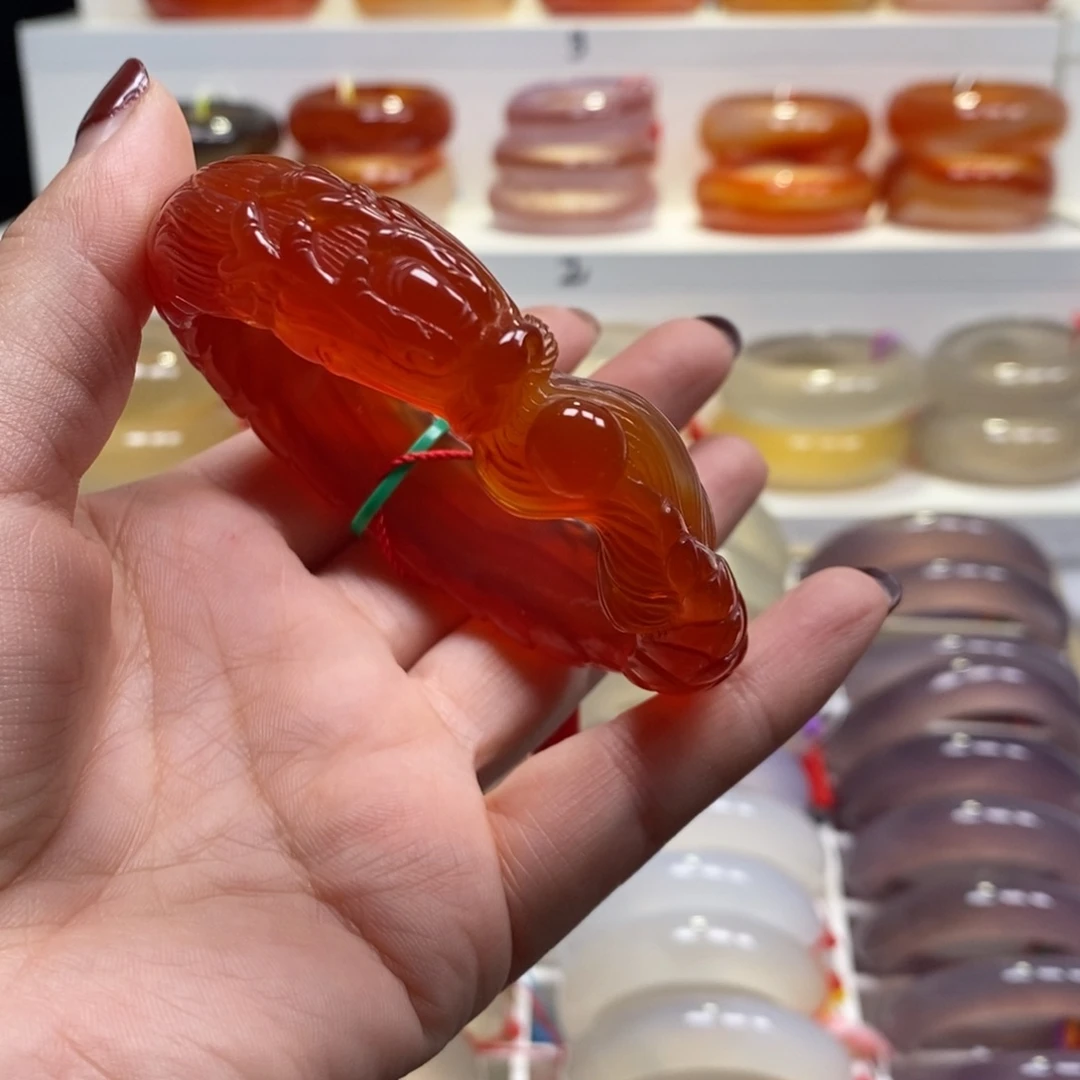 玛瑙/玉髓未镶嵌手镯