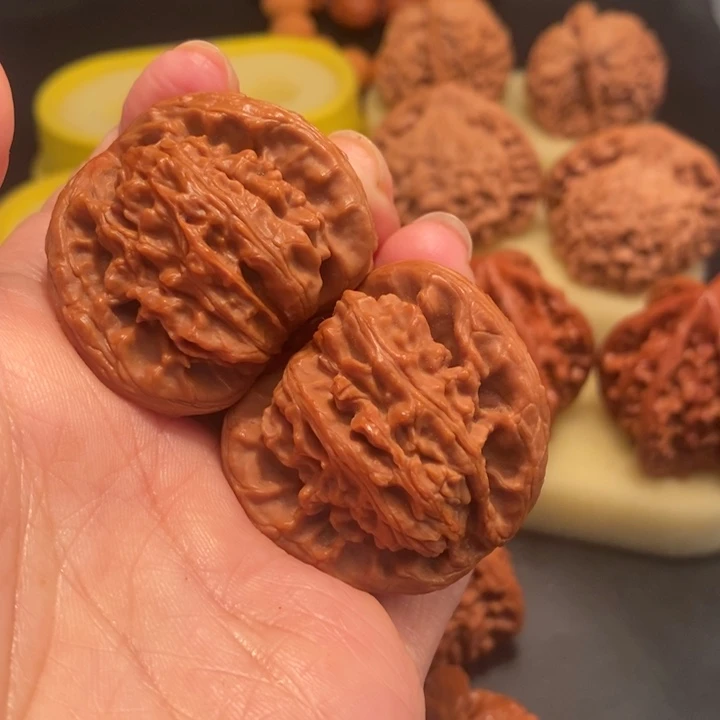 文玩核桃吊坠用****8工艺核桃