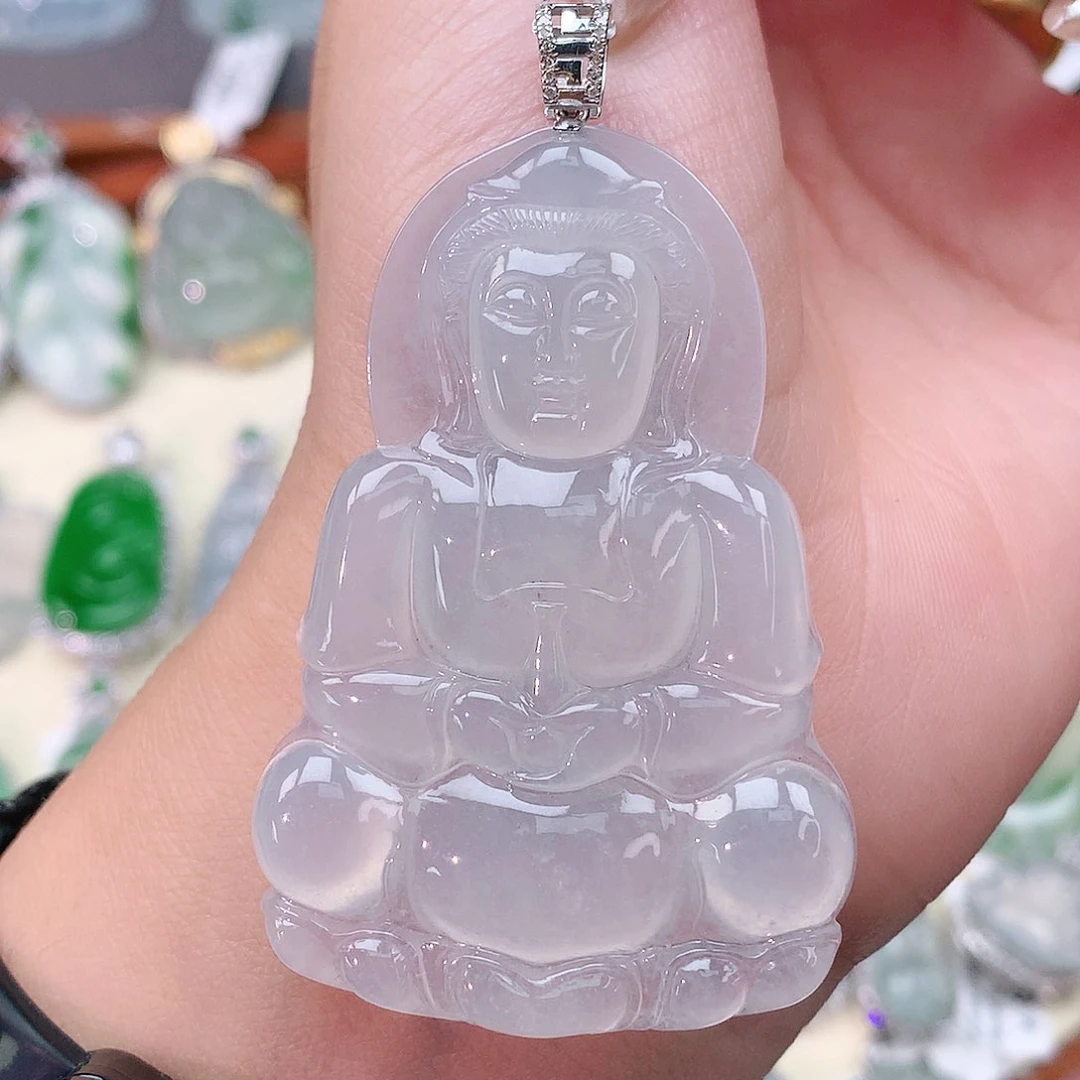 颈饰18K金镶嵌翡翠观音