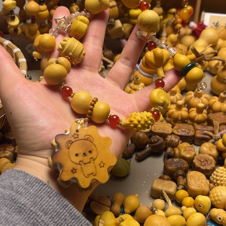 两处小小阴皮手串