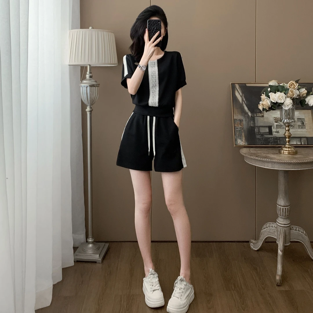 2025夏季新款黑色休闲套装女显瘦洋气减龄时尚圆领短袖短裤两件套