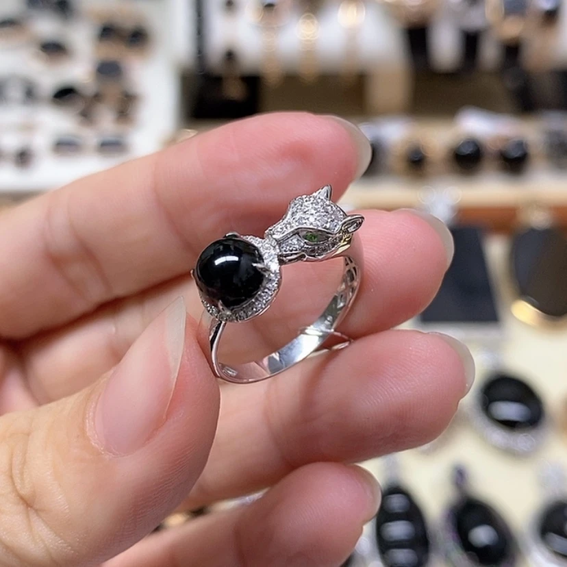 【闪购商品】翡翠戒指18K金镶嵌豹子头