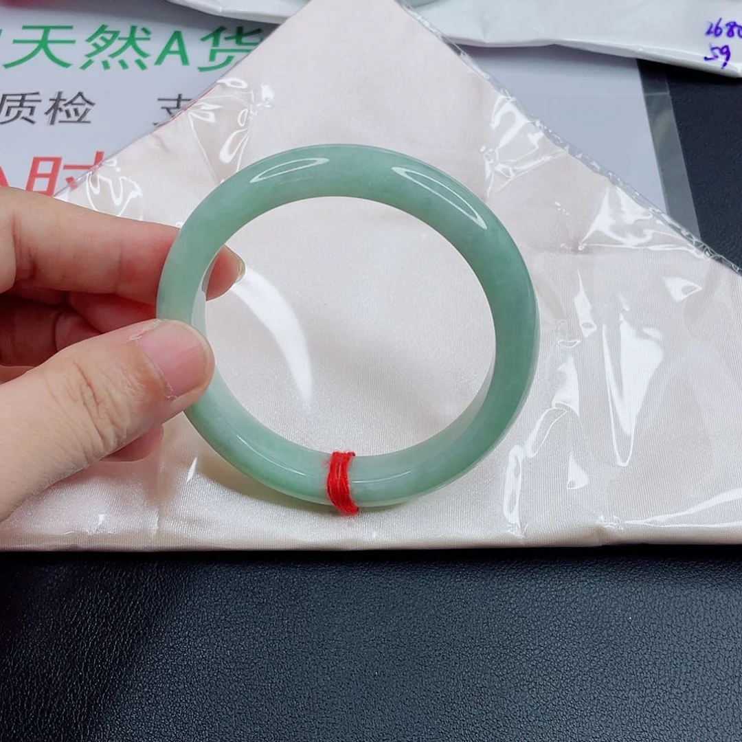 翡翠手镯未镶嵌@**z果绿色手镯