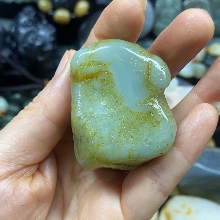 未镶嵌和田玉（糖玉）挂件