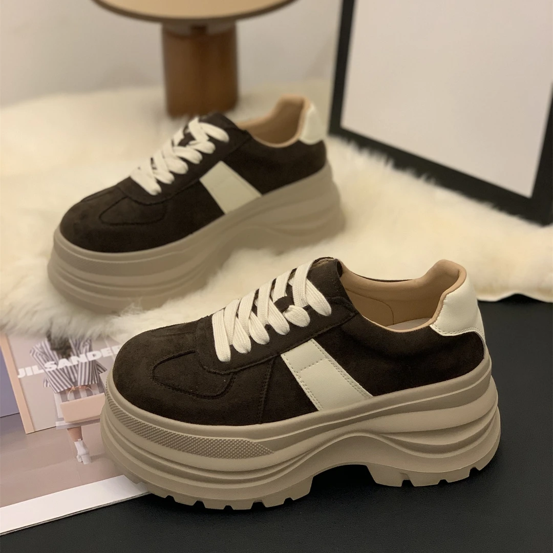 厚底小个子增高6cm圆头休闲鞋2025秋季复古磨砂潮流时尚轻便板鞋