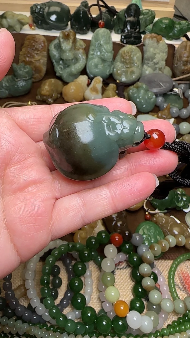 和田玉龙龟手把件