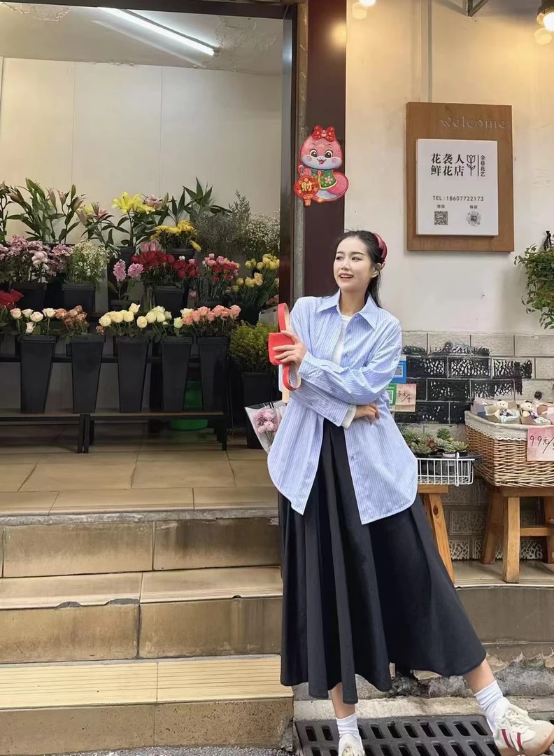 MASIENDI玛丝恩迪赫本风半身裙纯色高级感伞裙中长款女