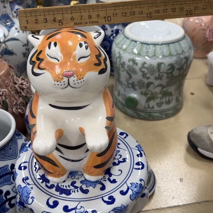 瓷片微瑕。。。。。。。。。。。