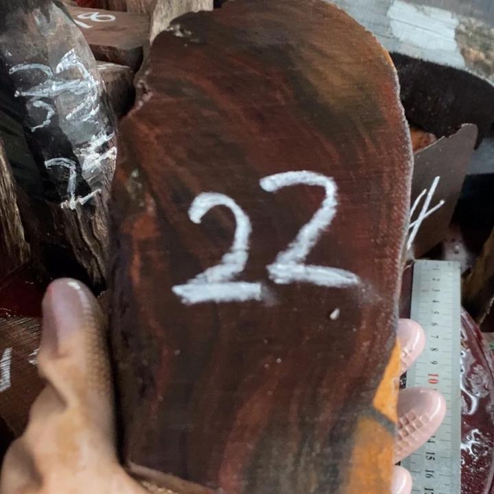 红酸枝木类哈哈我