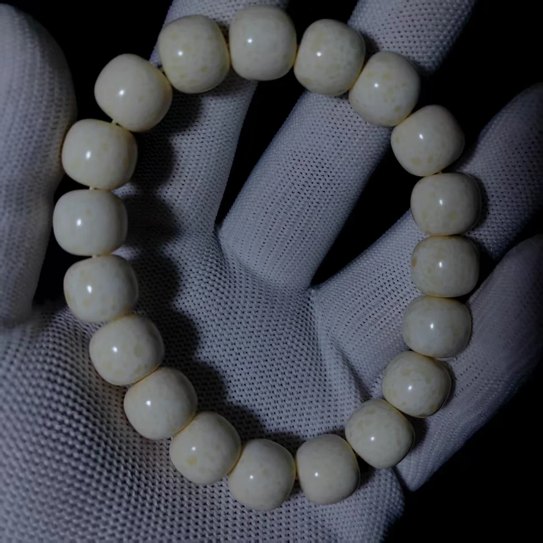 YL0409-手串   白虬满脑老型手串约12*11mm【手串约19颗】