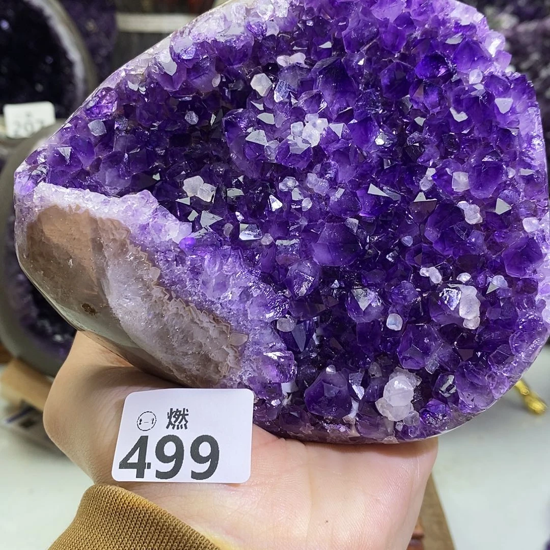 紫晶未镶嵌大型摆件（非配饰）