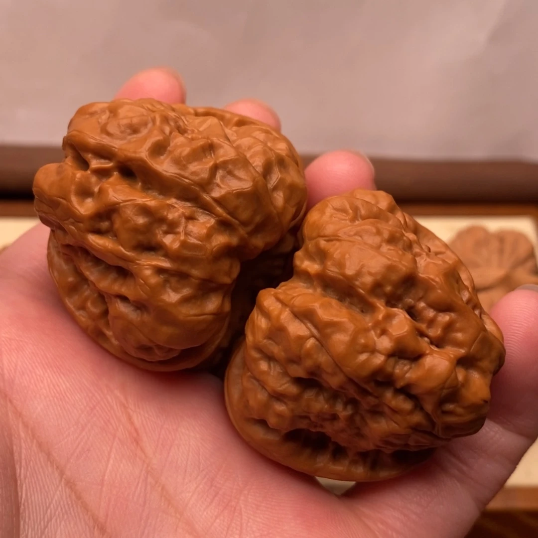 【闪购商品】把件文玩核桃互****！边41左右
