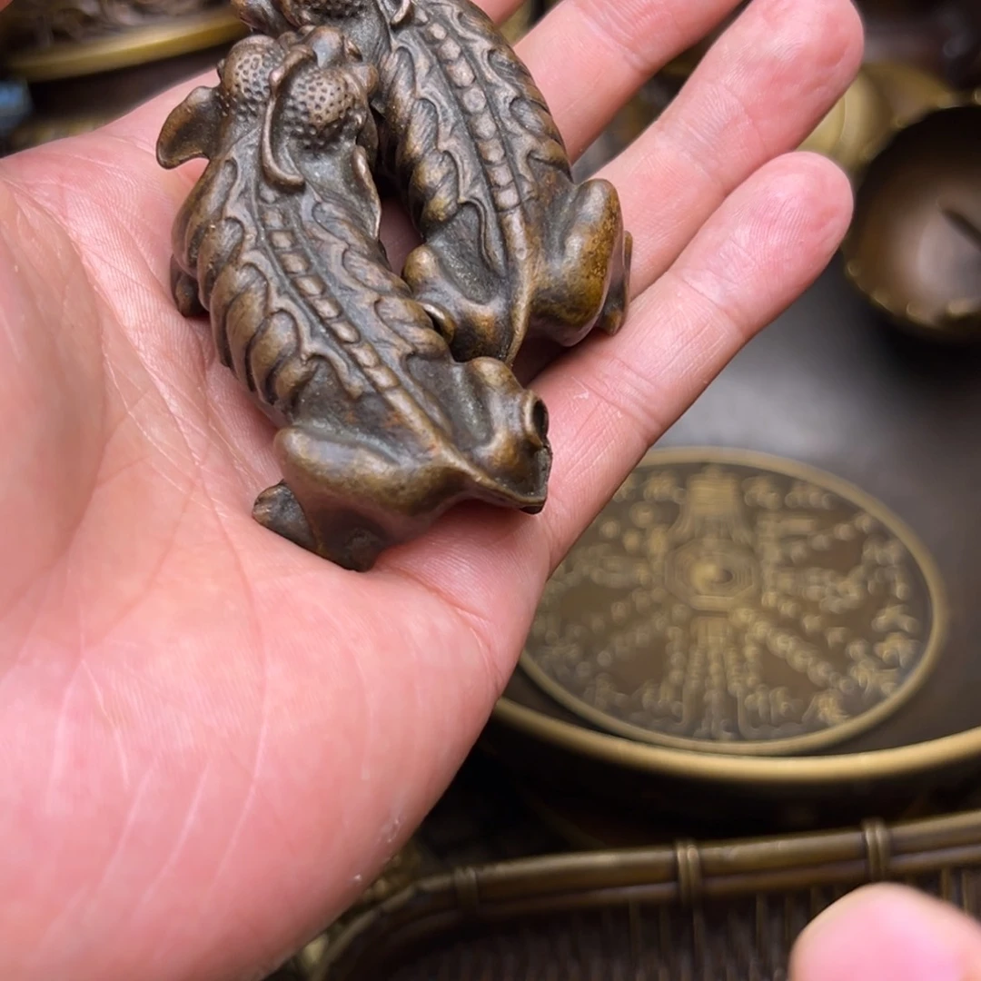 精美铜器，点击下单